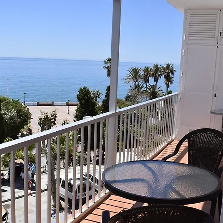 Edf. Delfin 2º2 Apartment Nerja Exterior photo